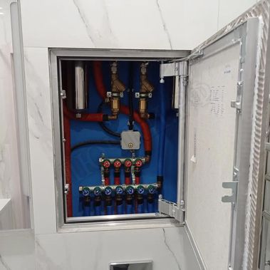 Люк под плитку Секрет 3.0 450*700 Люк под плитку Секрет 3.0 450*700