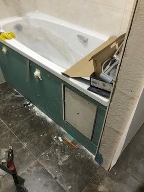 Люк под плитку Нажимной Секрет-Лайт 2 створки 1050*500 Люк под плитку Нажимной Секрет-Лайт 2 створки 1050*500